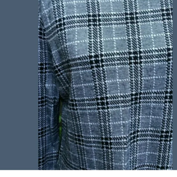 St. John Sport Plaid Sweater Top | Ladybug Detail | Zip Neck | Size L - Picture 3 of 6